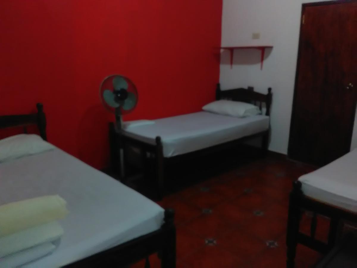 Hostal Casa Ivana León Exterior foto